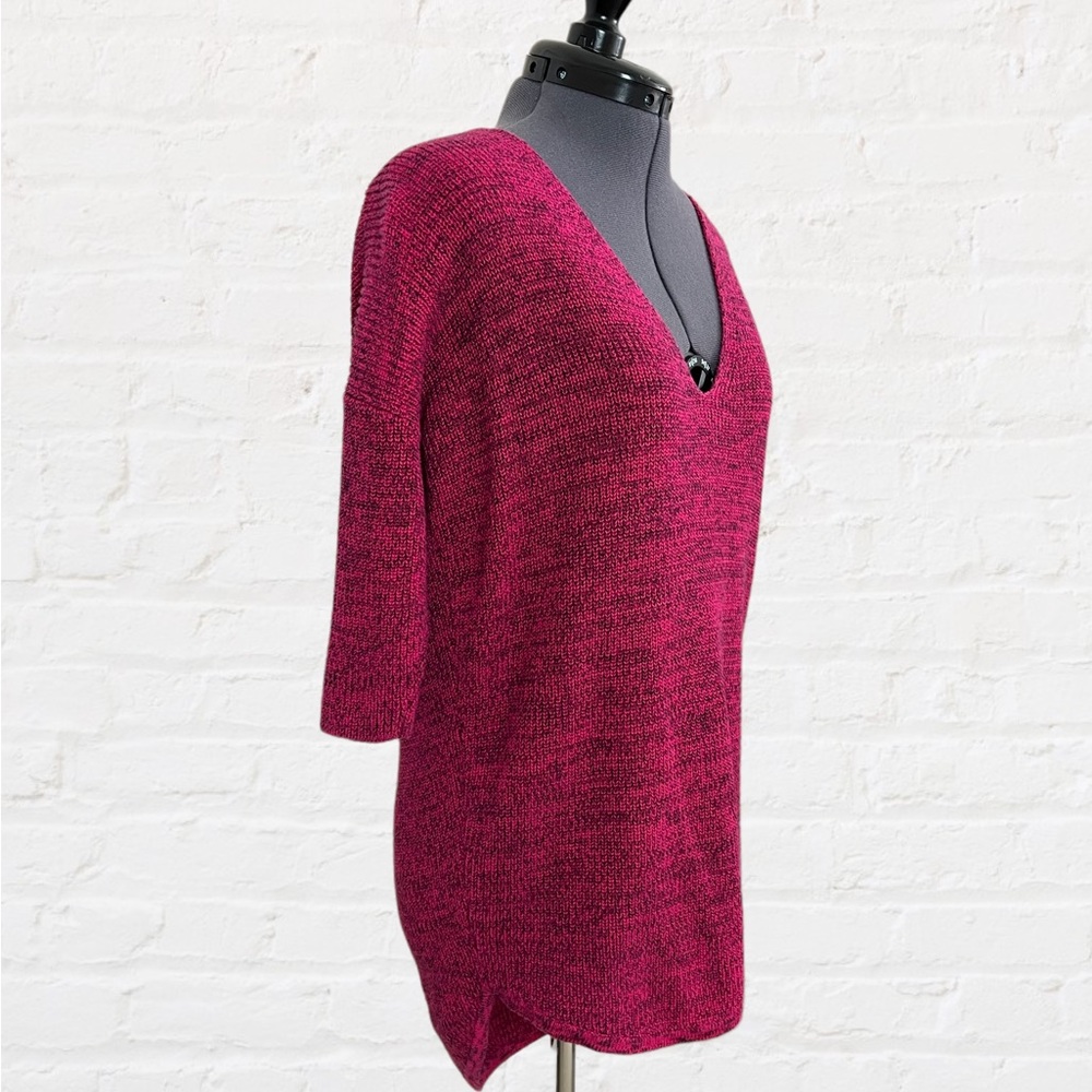 Relaxed Fit, Deep V-Neck Sweater, Express, Pink/Black, Size XS